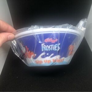 Kellogg’s Frosties Sip Up Kids Cereal Plastic Bowl